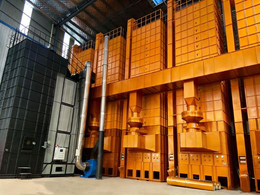 Guter Preis 120 TPD-Reihen-Art Korn-Paddy Dryer Machine For Rice-Mühle Online